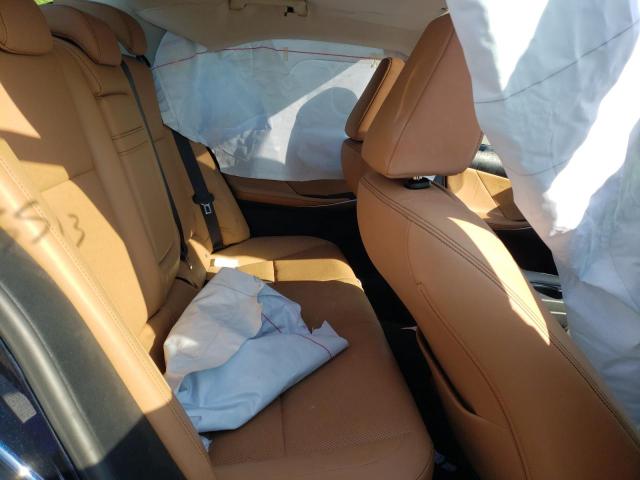 Photo 10 from auction – 2017 LEXUS IS 300 with VIN JTHCM1D24H5019666