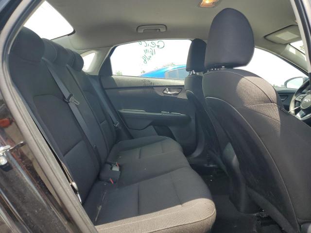 Photo 10 from auction – 2021 KIA FORTE FE with VIN 3KPF24AD3ME382552