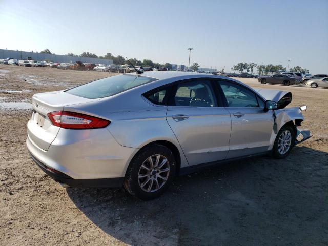 Photo 3 from auction – 2016 FORD FUSION S with VIN 3FA6P0G77GR211611