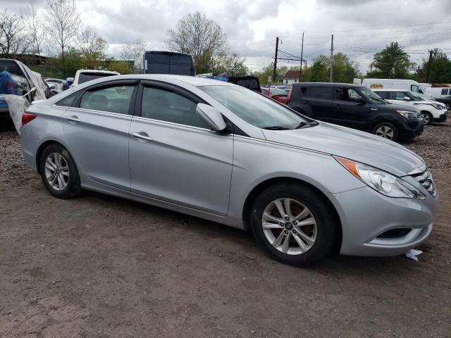 Photo 4 from auction – 2011 HYUNDAI SONATA GLS with VIN 5NPEB4AC2BH163240