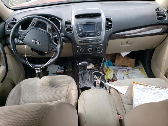Photo 8 from auction – 2014 KIA SORENTO LX with VIN 5XYKTDA77EG462723