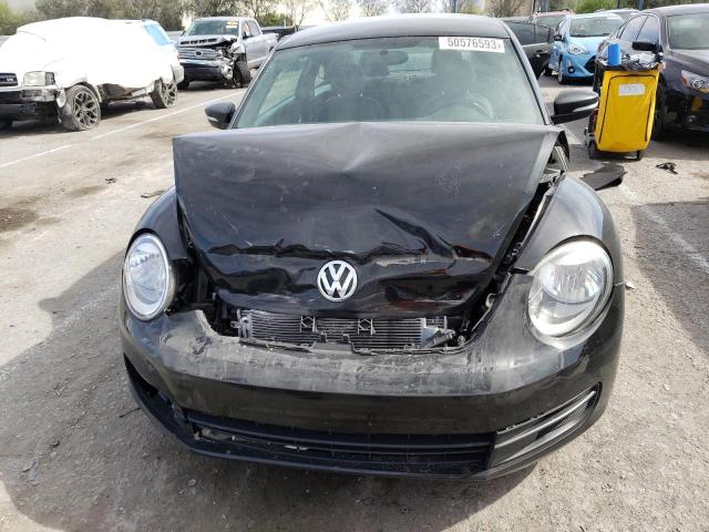 Photo 5 from auction – 2012 VOLKSWAGEN BEETLE with VIN 3VWJP7AT0CM626048