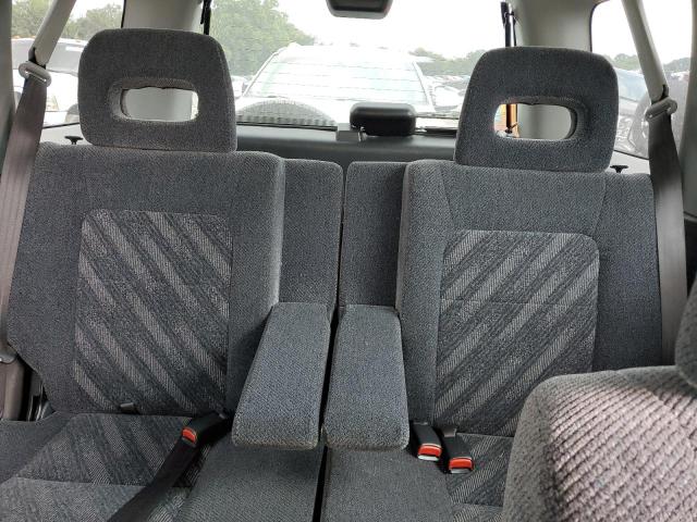 Photo 10 from auction – 2001 HONDA CR-V LX with VIN JHLRD28421S009645