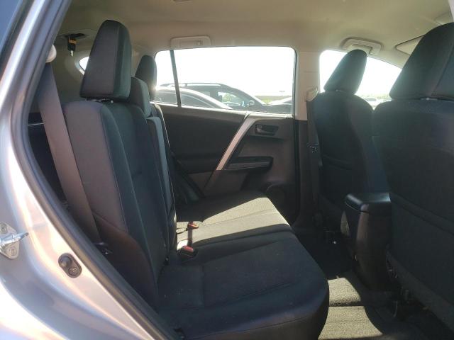 Photo 11 from auction – 2016 TOYOTA RAV4 LE with VIN 2T3BFREV0GW516882