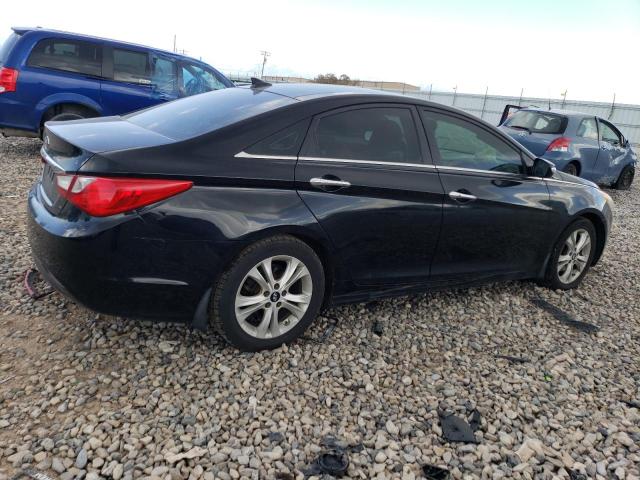 Photo 3 from auction – 2012 HYUNDAI SONATA with VIN 5NPEC4AC7CH334238