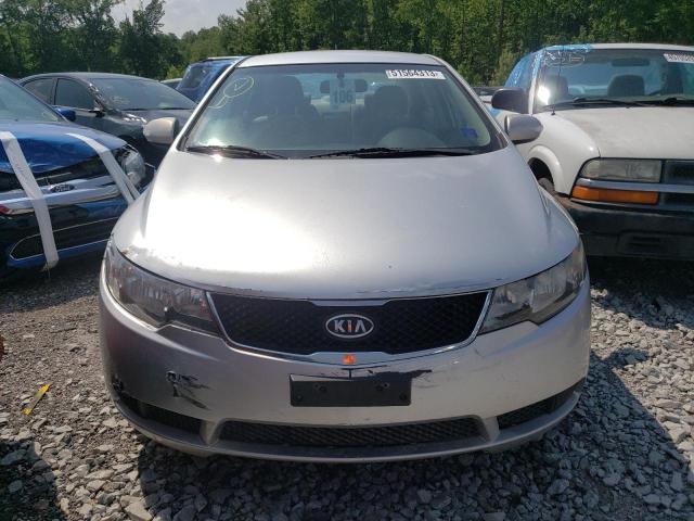 Zdjęcie 5 z aukcji – 2010 KIA FORTE EX z VIN KNAFU4A22A5828445