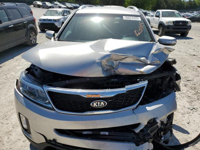 Photo 12 from auction – 2014 KIA SORENTO LX with VIN 5XYKT3A60EG455064