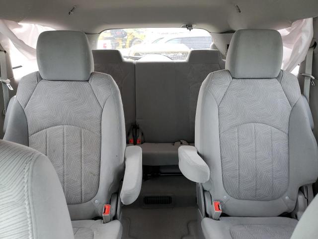 Photo 10 from auction – 2017 BUICK ENCLAVE with VIN 5GAKRAKD4HJ285619