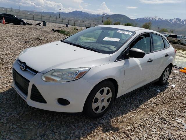 FORD FOCUS S 2014 with VIN 1FADP3E2XEL375933 - Photo from auction