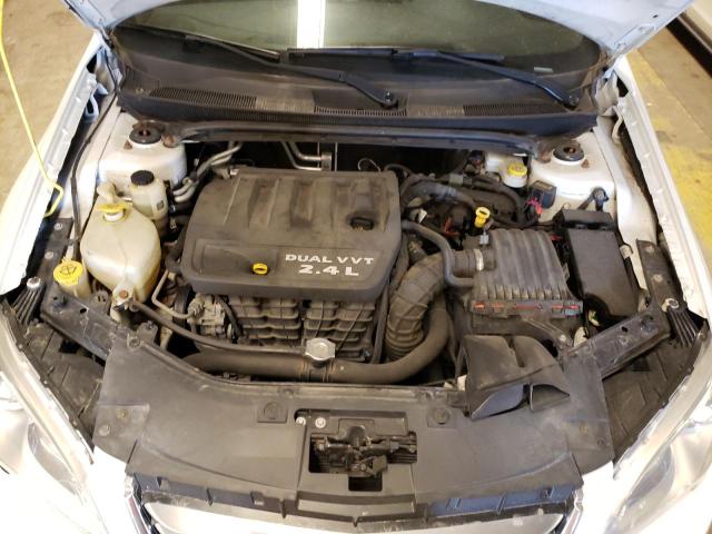 Снимка 11 от търг – 2012 CHRYSLER 200 LX с VIN 1C3CCBAB0CN158169