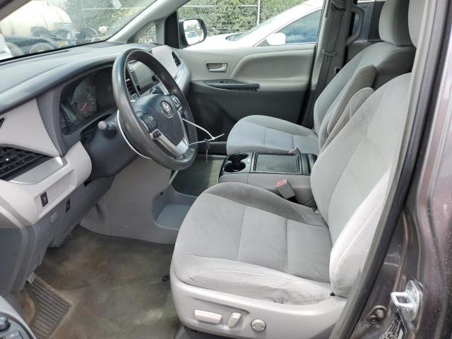Photo 7 from auction – 2015 TOYOTA SIENNA LE with VIN 5TDKK3DCXFS624385