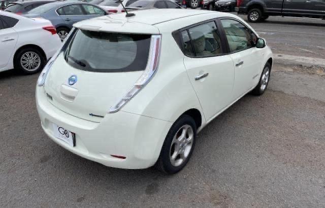 Photo 4 from auction – 2012 NISSAN LEAF SV with VIN JN1AZ0CP0CT017342