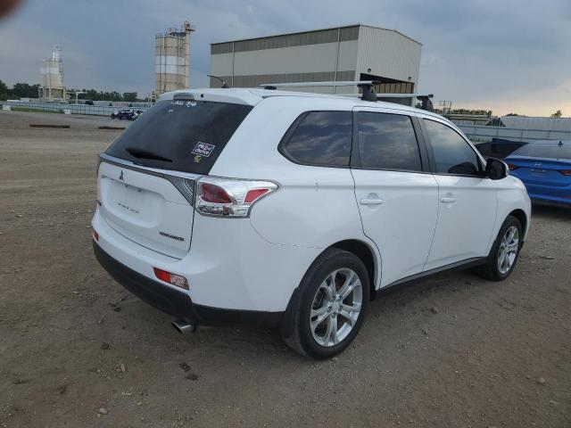 Photo 3 from auction – 2014 MITSUBISHI OUTLANDER with VIN JA4AD3A36EZ004778