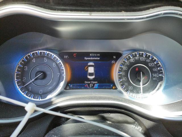 Foto 9 de la subasta – 2015 CHRYSLER 200 C con VIN 1C3CCCCG4FN568590