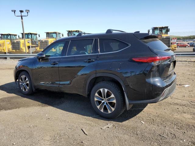 Photo 2 from auction – 2022 TOYOTA HIGHLANDER with VIN 5TDGZRBHXNS233965