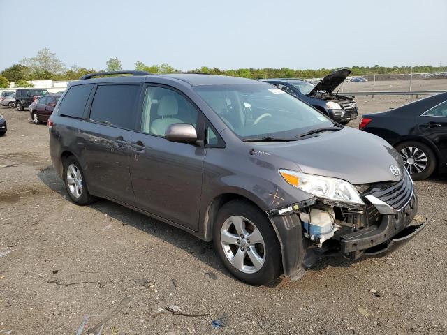 Photo 4 from auction – 2014 TOYOTA SIENNA LE with VIN 5TDKK3DC5ES468464