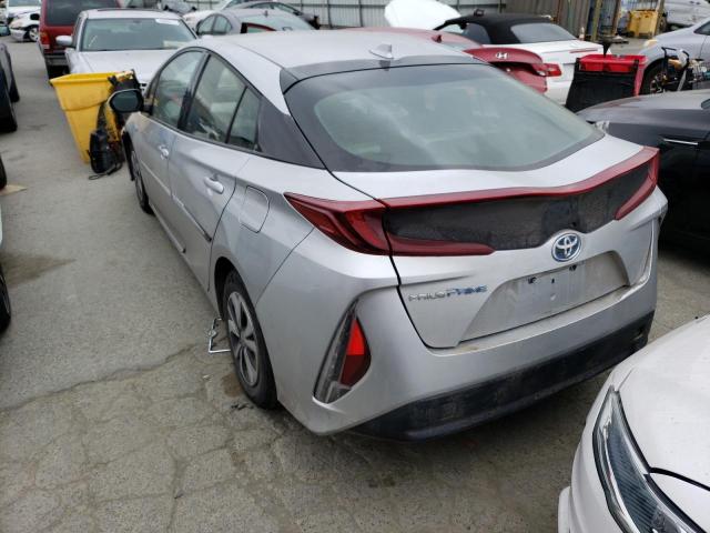 Photo 2 from auction – 2017 TOYOTA PRIUS PRIM with VIN JTDKARFP8H3002913