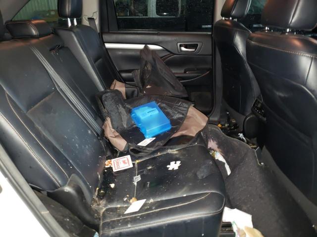 Photo 11 from auction – 2018 TOYOTA HIGHLANDER with VIN 5TDJZRFHXJS531748