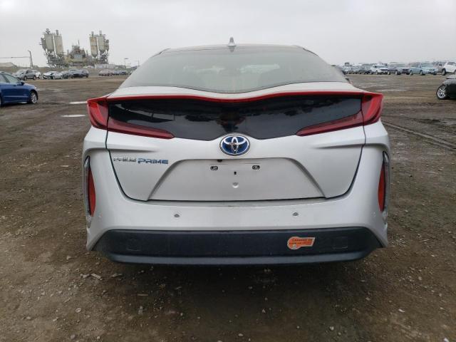 Photo 6 from auction – 2017 TOYOTA PRIUS PRIM with VIN JTDKARFP2H3013907