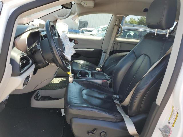 Photo 7 from auction – 2018 CHRYSLER PACIFICA T with VIN 2C4RC1BG7JR211055