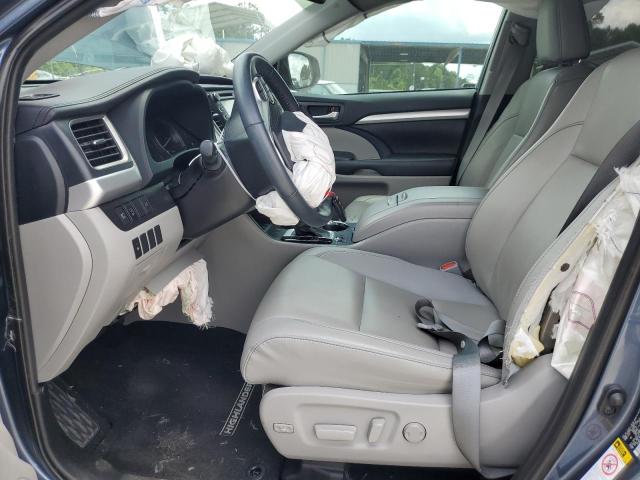 Photo 7 from auction – 2019 TOYOTA HIGHLANDER with VIN 5TDKZRFH1KS331220