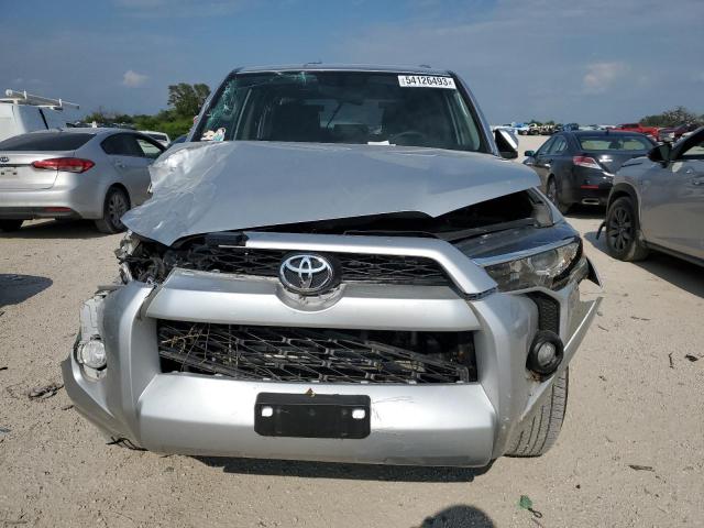 Photo 5 from auction – 2015 TOYOTA 4RUNNER SR with VIN JTEZU5JR0F5107790