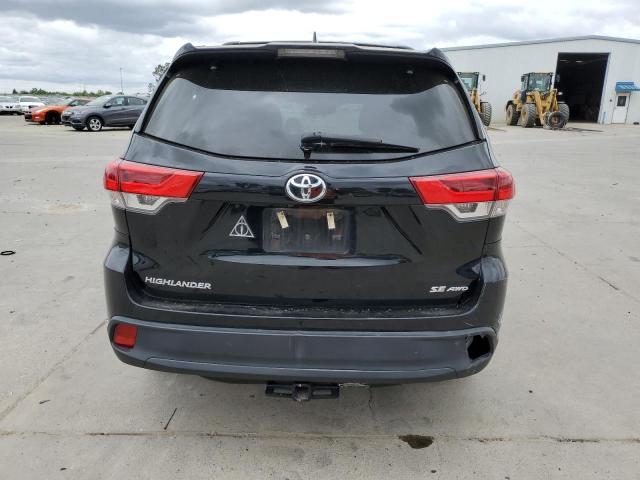 Photo 6 from auction – 2018 TOYOTA HIGHLANDER with VIN 5TDJZRFH5JS496388