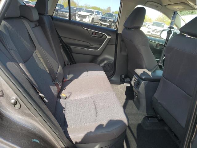 Photo 11 from auction – 2023 TOYOTA RAV4 LE with VIN JTMLWRFV0PD572577