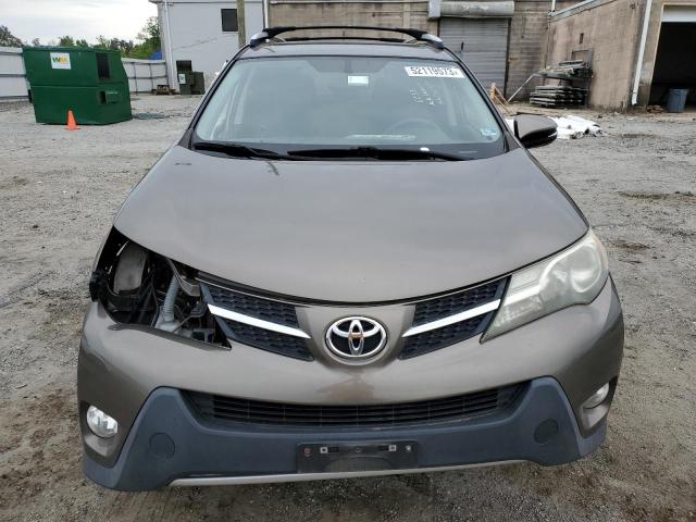 Photo 5 from auction – 2014 TOYOTA RAV4 XLE with VIN JTMRFREV2ED069870