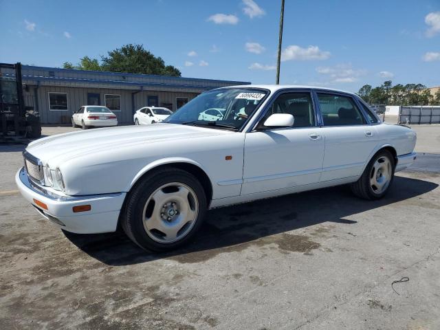 JAGUAR XJR 1997 with VIN SAJPX114XVC792389 - Photo from auction