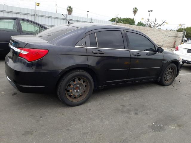 Фото 3 с аукциона – 2012 CHRYSLER 200 LX с VIN 1C3CCBAB8CN202418