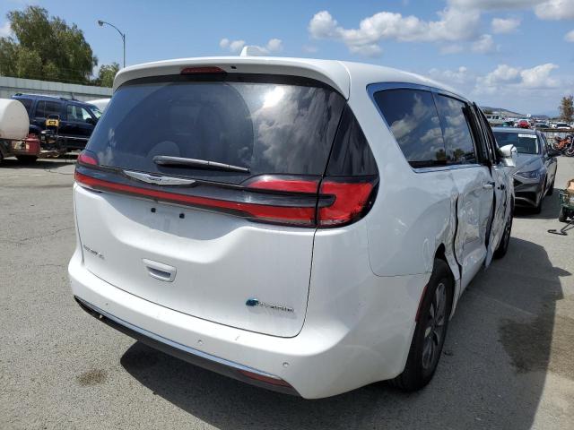 Photo 3 from auction – 2022 CHRYSLER PACIFICA H with VIN 2C4RC1L76NR147935