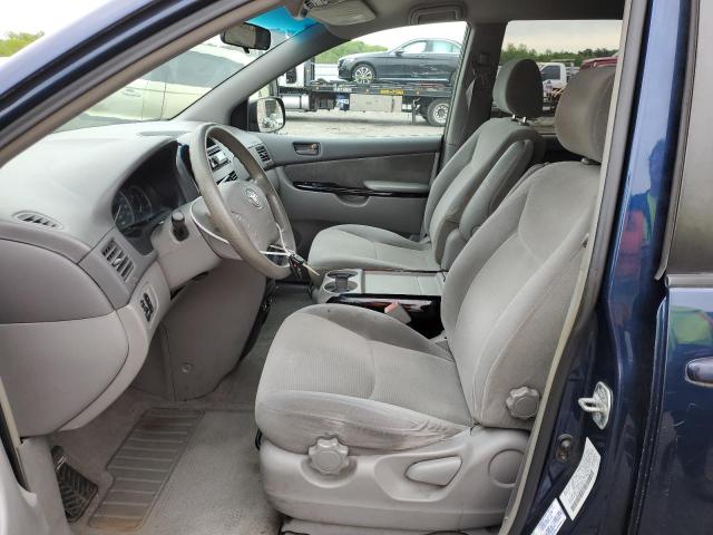 Photo 7 from auction – 2004 TOYOTA SIENNA with VIN 5TDZA23C84S104132