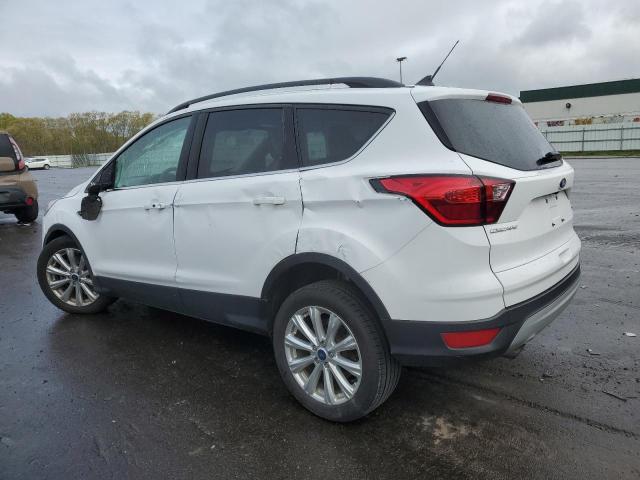 Photo 2 from auction – 2019 FORD ESCAPE SEL with VIN 1FMCU9HD0KUB90905