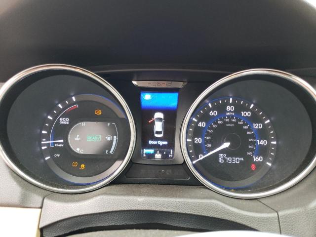 Photo 9 from auction – 2013 HYUNDAI SONATA HYB with VIN KMHEC4A42DA066177