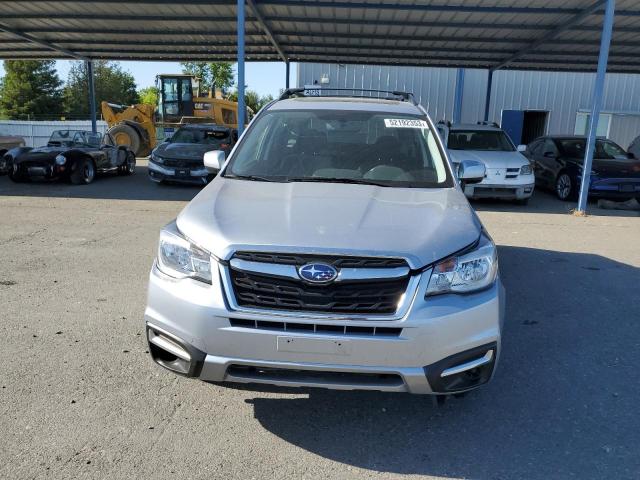 Photo 5 from auction – 2017 SUBARU FORESTER 2 with VIN JF2SJAEC9HG806812