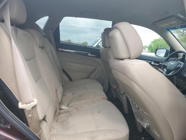 Photo 11 from auction – 2014 KIA SORENTO LX with VIN 5XYKTCA69EG446704