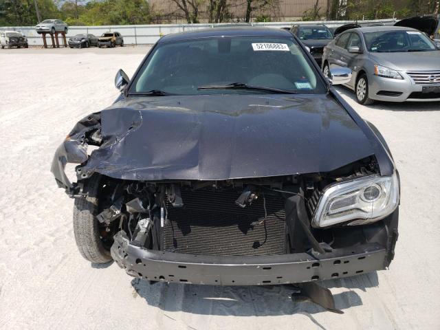 Photo 5 from auction – 2019 CHRYSLER 300 LIMITE with VIN 2C3CCAKGXKH637064