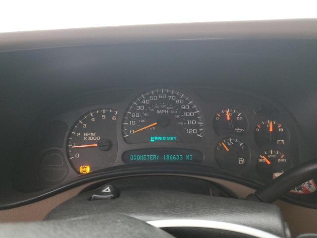 Photo 9 from auction – 2004 CHEVROLET SILVERADO with VIN 1GCEK19T04E199255