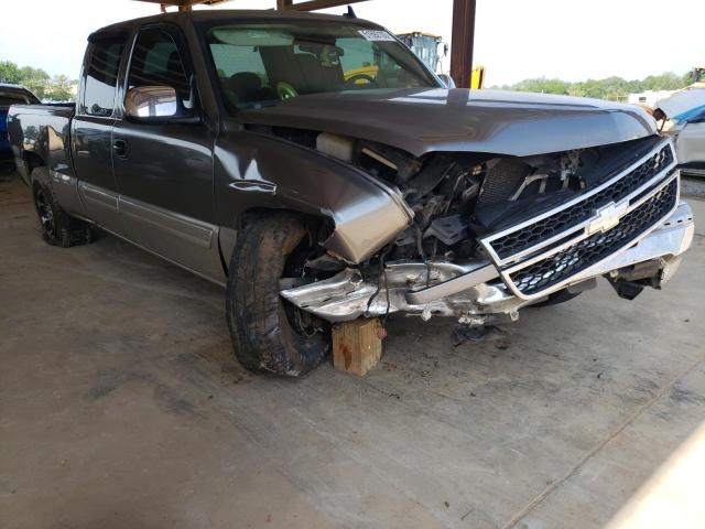 Photo 4 from auction – 2006 CHEVROLET SILVERADO with VIN 1GCEC19TX6Z117427