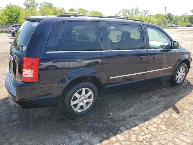 Photo 3 from auction – 2010 CHRYSLER TOWN & COU with VIN 2A4RR5D18AR226558