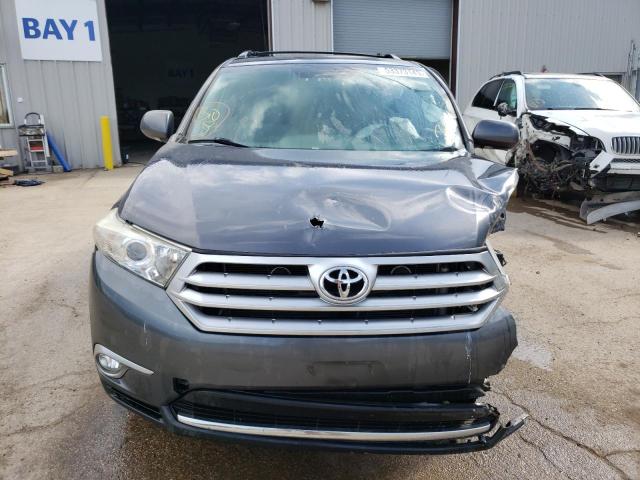 Photo 5 from auction – 2013 TOYOTA HIGHLANDER with VIN 5TDDK3EH1DS236445