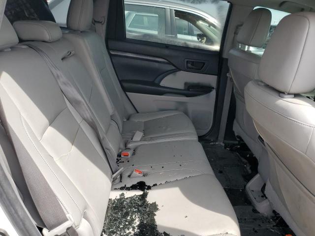 Photo 11 from auction – 2017 TOYOTA HIGHLANDER with VIN 5TDJZRFH6HS467900