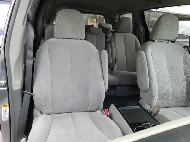 Photo 10 from auction – 2013 TOYOTA SIENNA LE with VIN 5TDKK3DC1DS372782
