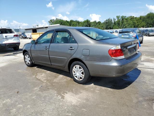 Photo 2 from auction – 2005 TOYOTA CAMRY LE with VIN 4T1BE32K55U525903