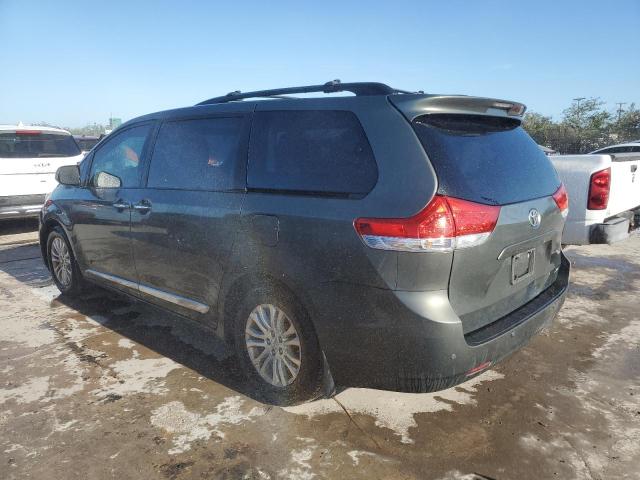 Photo 2 from auction – 2012 TOYOTA SIENNA XLE with VIN 5TDYK3DC9CS238952