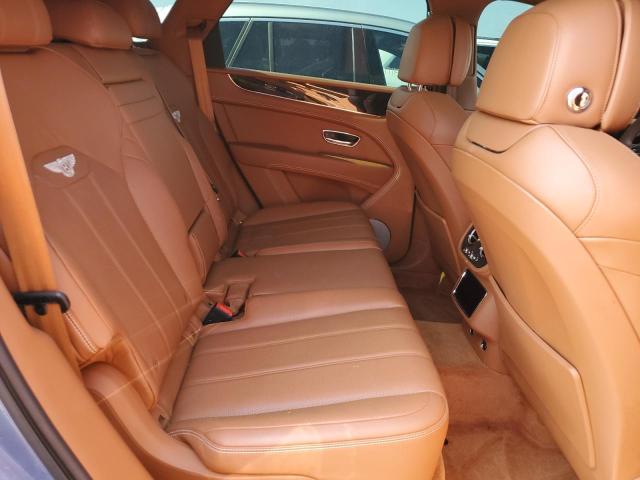 Photo 11 from auction – 2021 BENTLEY BENTAYGA with VIN SJAAM2ZV5MC034010