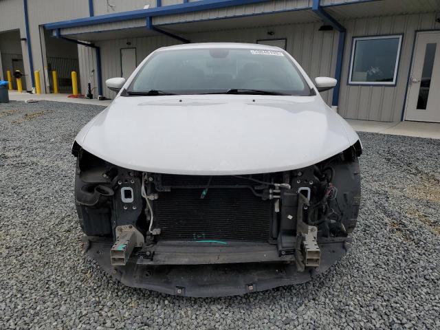 Photo 5 from auction – 2015 CHRYSLER 200 LIMITE with VIN 1C3CCCAB6FN708405
