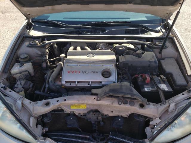 Photo 11 from auction – 2003 TOYOTA CAMRY LE with VIN 4T1BF32K33U557288