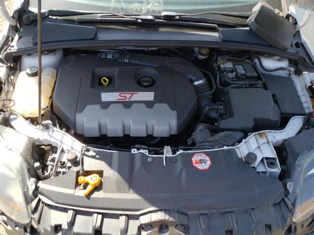 Photo 11 from auction – 2013 FORD FOCUS ST with VIN 1FADP3L94DL176178